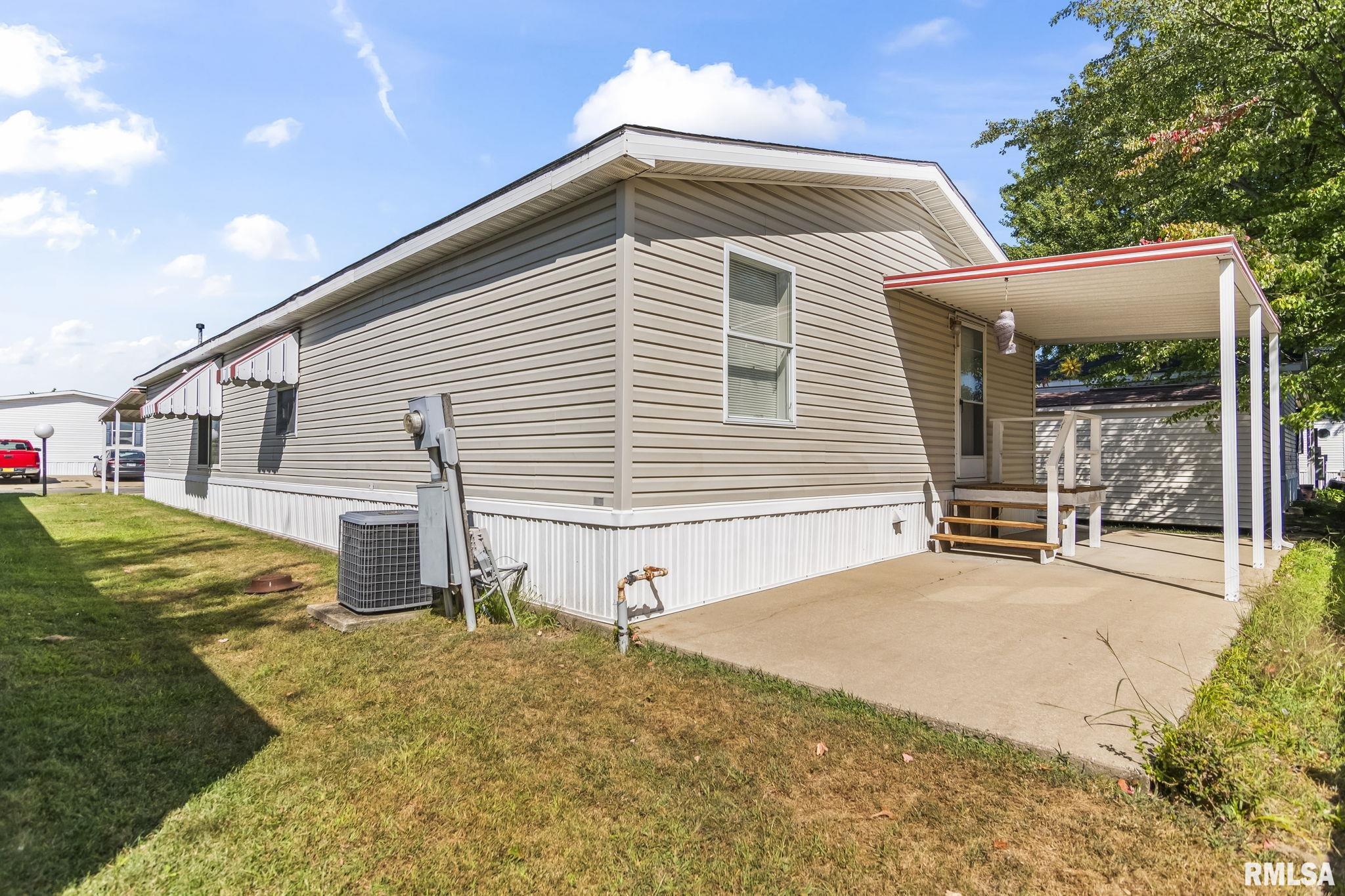 3535 East Cook Street Springfield, IL 62702 - Photo 5 of 37
