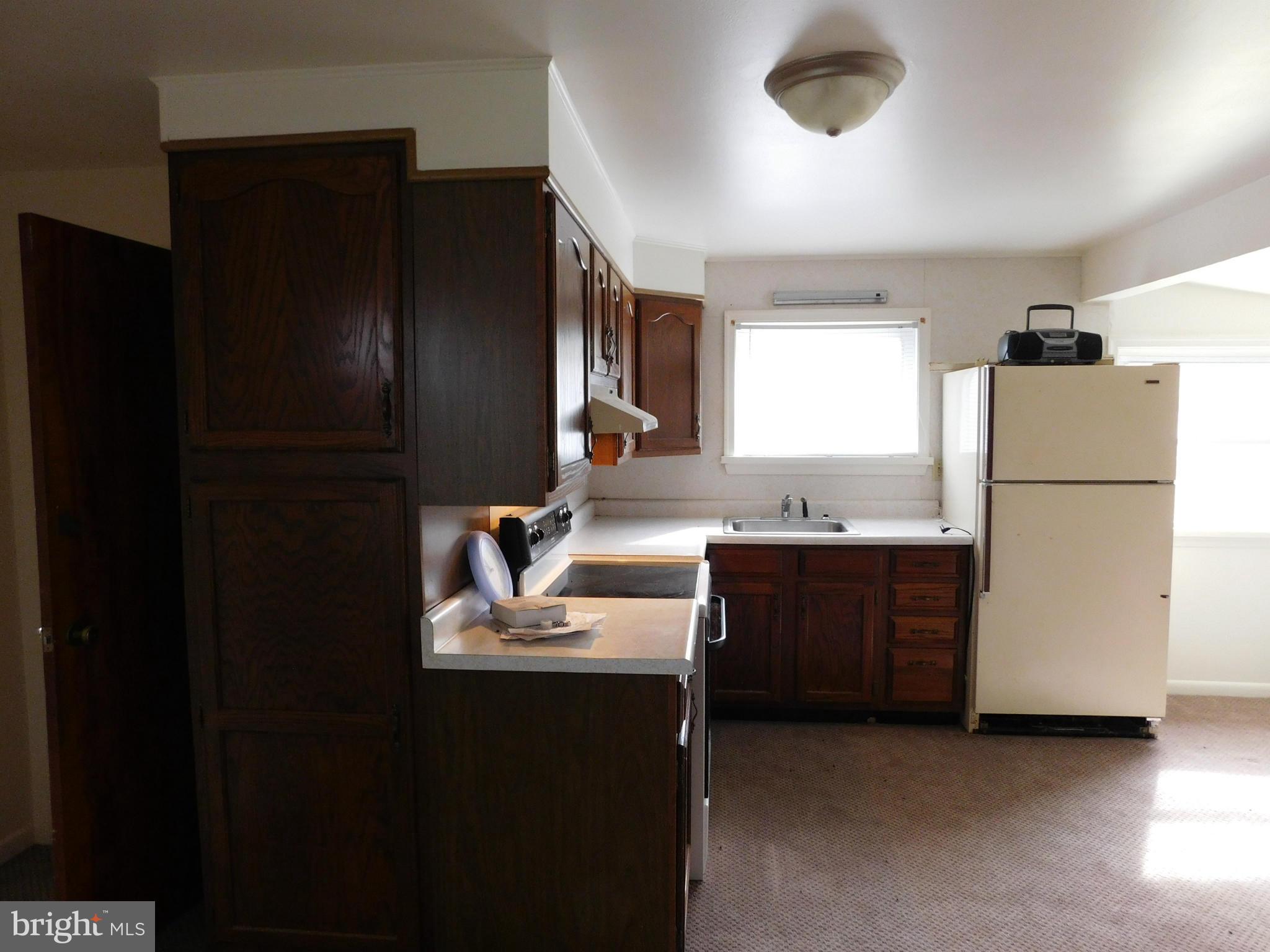 14116 Street Road Northeast Flintstone, MD 21530 - Photo 8 of 14 Kitchen