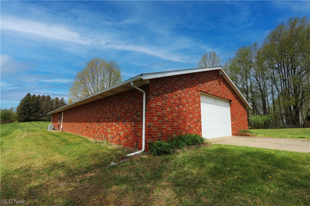 75200 State Road Freeport, OH 43973 - Photo 2 of 23 Gallery Image 2