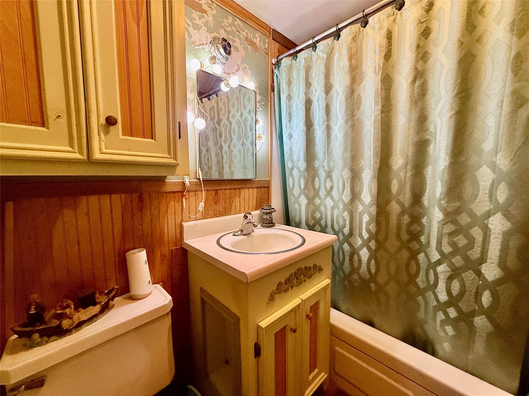 2527 Bastrop Street Angleton, TX 77515 - Photo 15 of 28