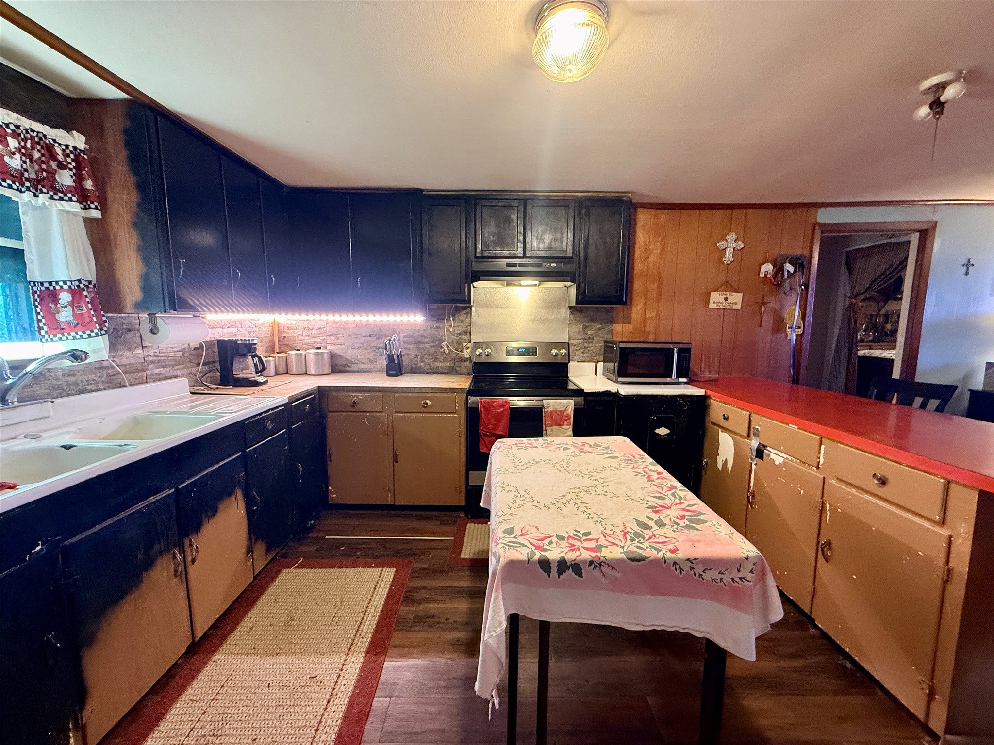 2527 Bastrop Street Angleton, TX 77515 - Photo 9 of 28