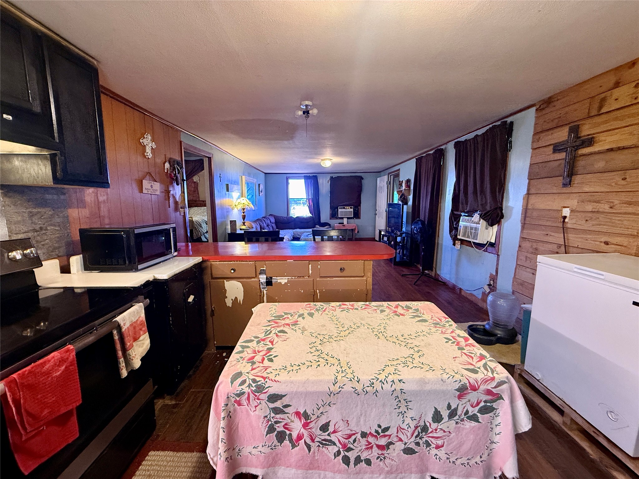 2527 Bastrop Street Angleton, TX 77515 - Photo 10 of 28