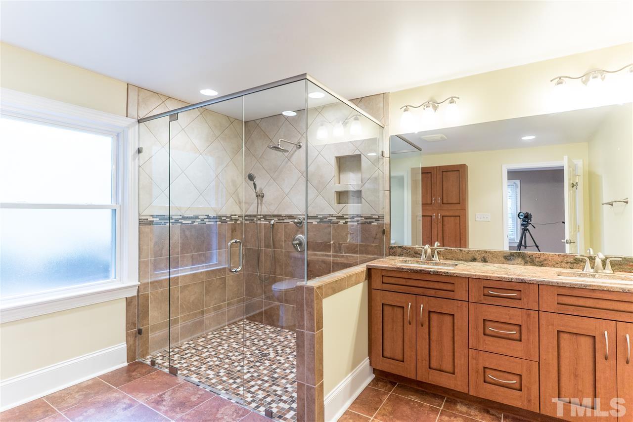 6900 Fernhill Lane Raleigh, NC 27612 - Photo 15 of 25