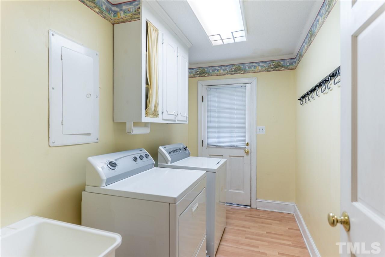 6900 Fernhill Lane Raleigh, NC 27612 - Photo 16 of 25