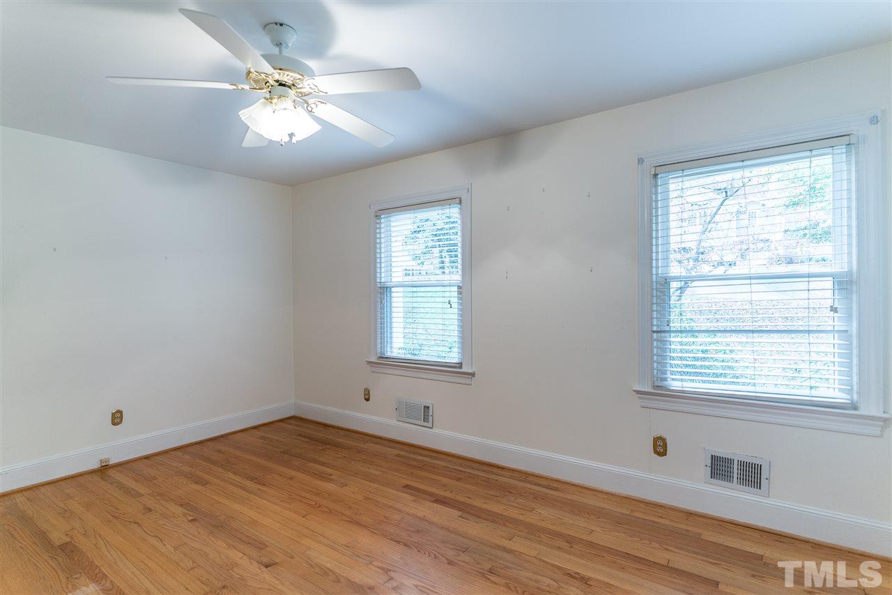 6900 Fernhill Lane Raleigh, NC 27612 - Photo 17 of 25