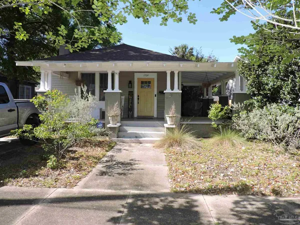 $2,295 | 1704 East Lee Street, Pensacola, FL 32503