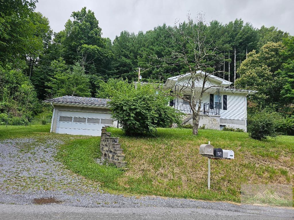 952 Tiptop Road North Tazewell, VA 24630 - Photo 1 of 1 Gallery Image 1