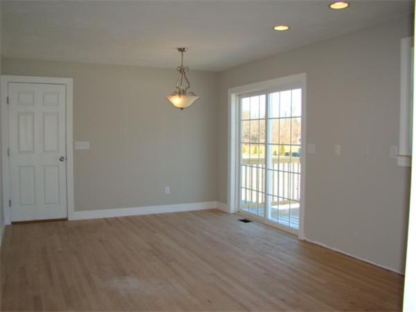 5 Rivulet Street Uxbridge, MA 01569 - Photo 4 of 30 Gallery Image 4
