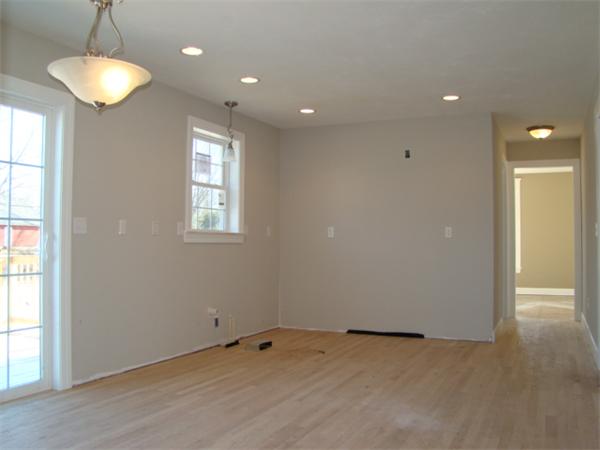 5 Rivulet Street Uxbridge, MA 01569 - Photo 6 of 30 Gallery Image 6