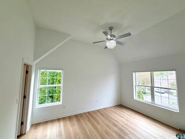 $3,000 | 19 Lakeview Drive, Unit 19, Branford, CT 06405