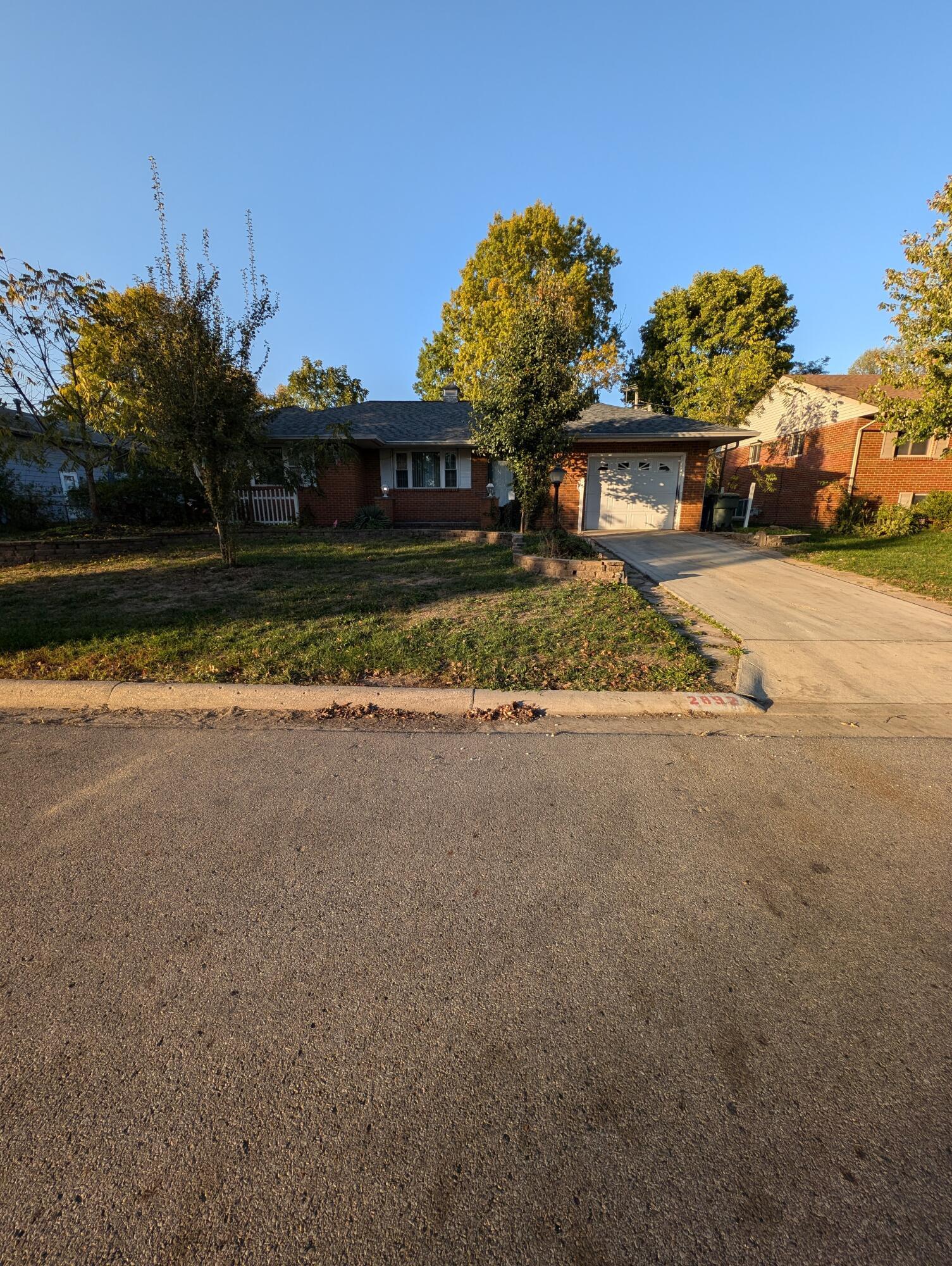 2892 Longfield Road Columbus, OH 43204 - Photo 14 of 14 PXL_20241011_220053801