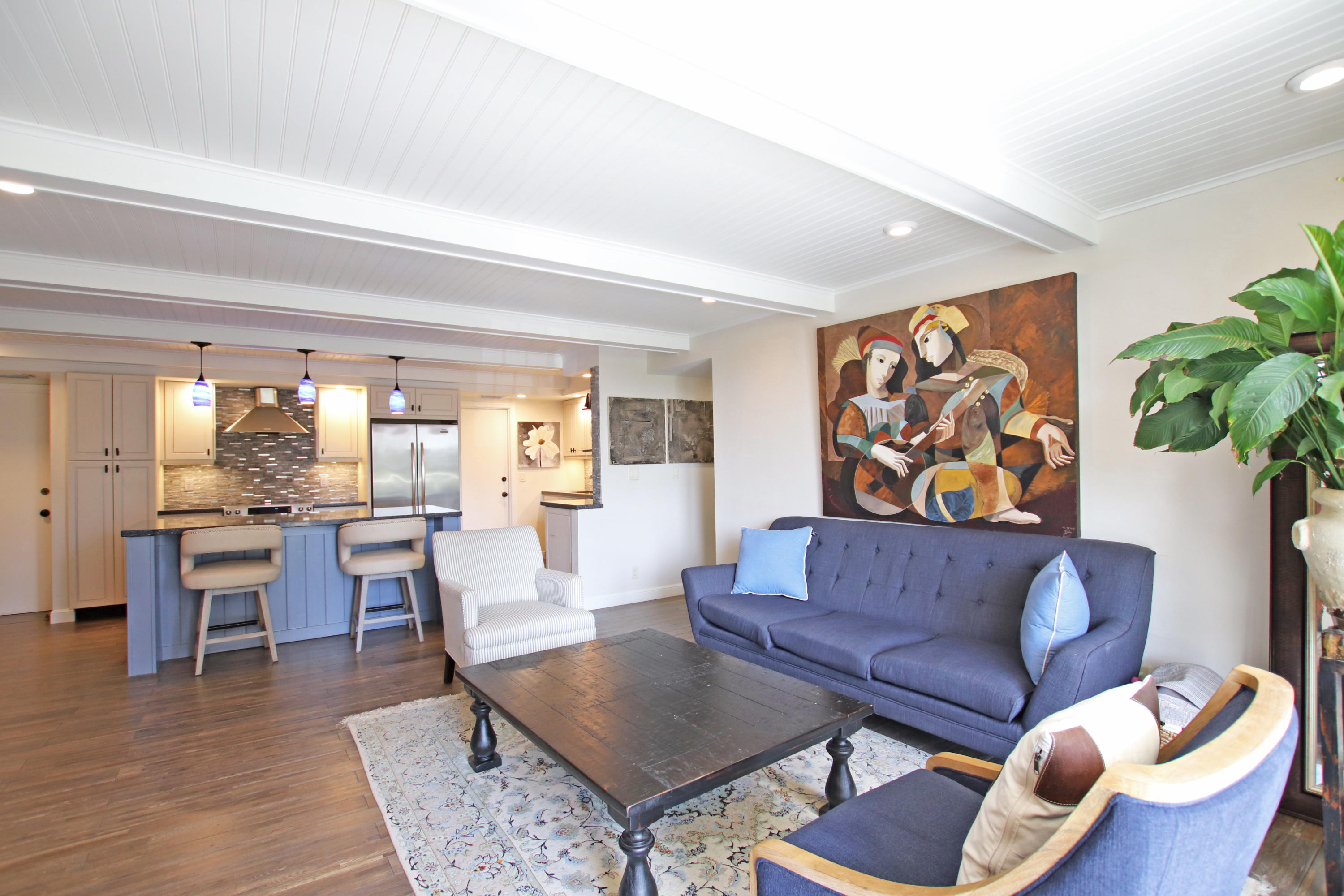 630 Ocean Drive, Unit 210 Juno Beach, FL 33408 - Photo 10 of 20 Living Room