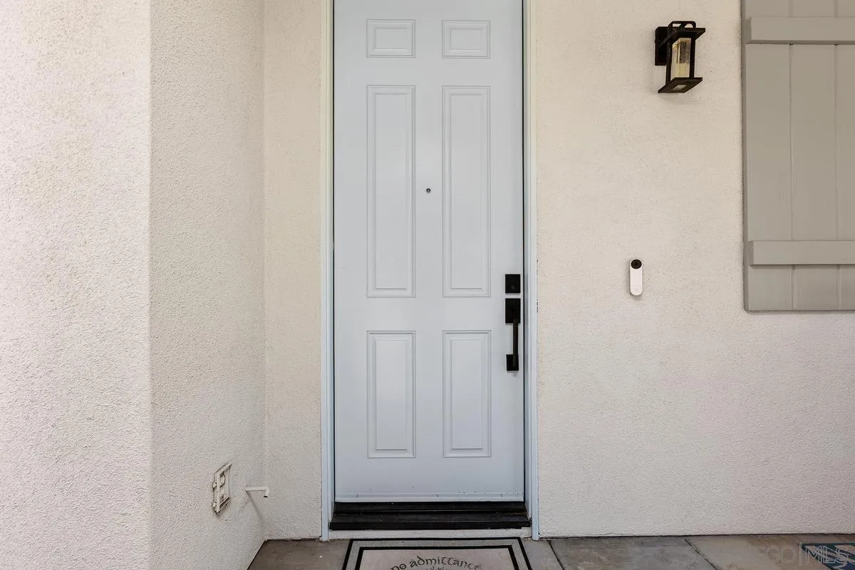3669 Lake Park Road Fallbrook, CA 92028 - Photo 4 of 44