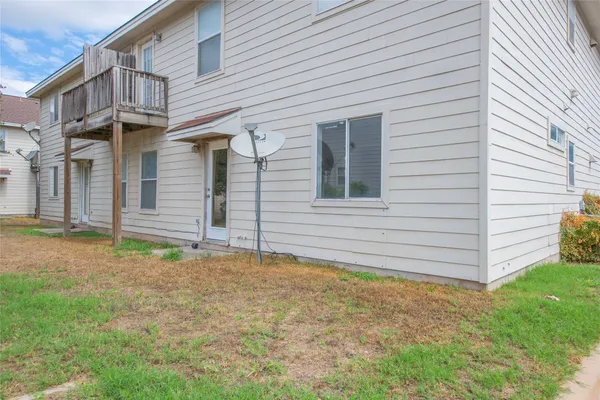 $1,250 | 3301 El Salido Parkway, Unit 611, Cedar Park, TX 78613