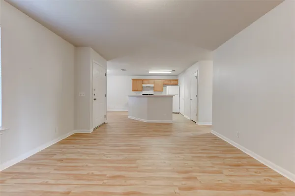 $1,250 | 3301 El Salido Parkway, Unit 611, Cedar Park, TX 78613