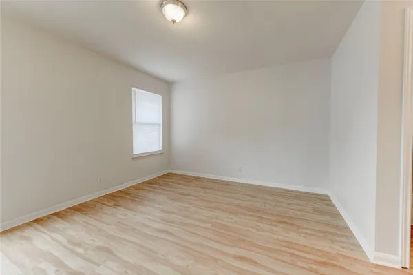 $1,250 | 3301 El Salido Parkway, Unit 611, Cedar Park, TX 78613