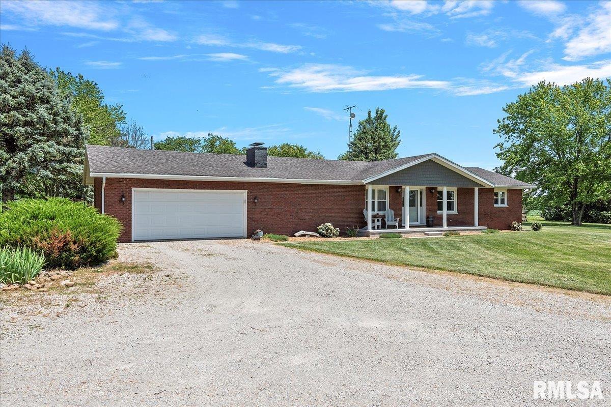 4029 Siliskie Road Pawnee, IL 62558 - Photo 3 of 55