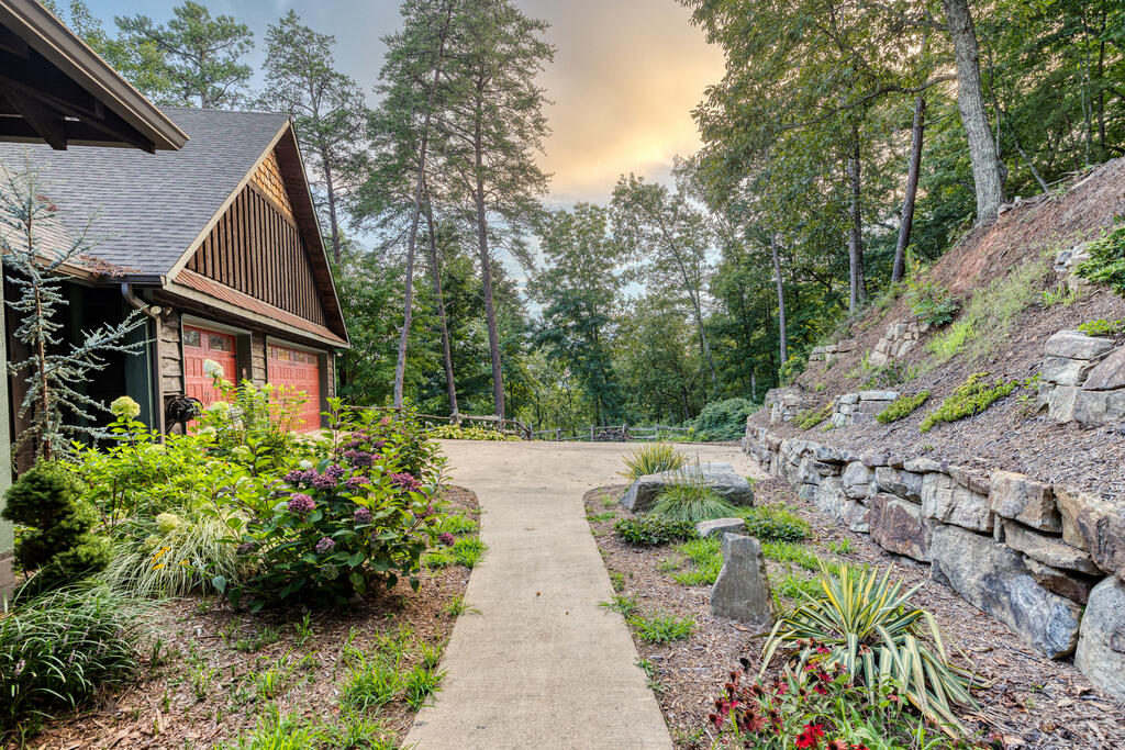 280 Point Of View Blue Ridge, GA 30513 - Photo 7 of 70 Gallery Image 7