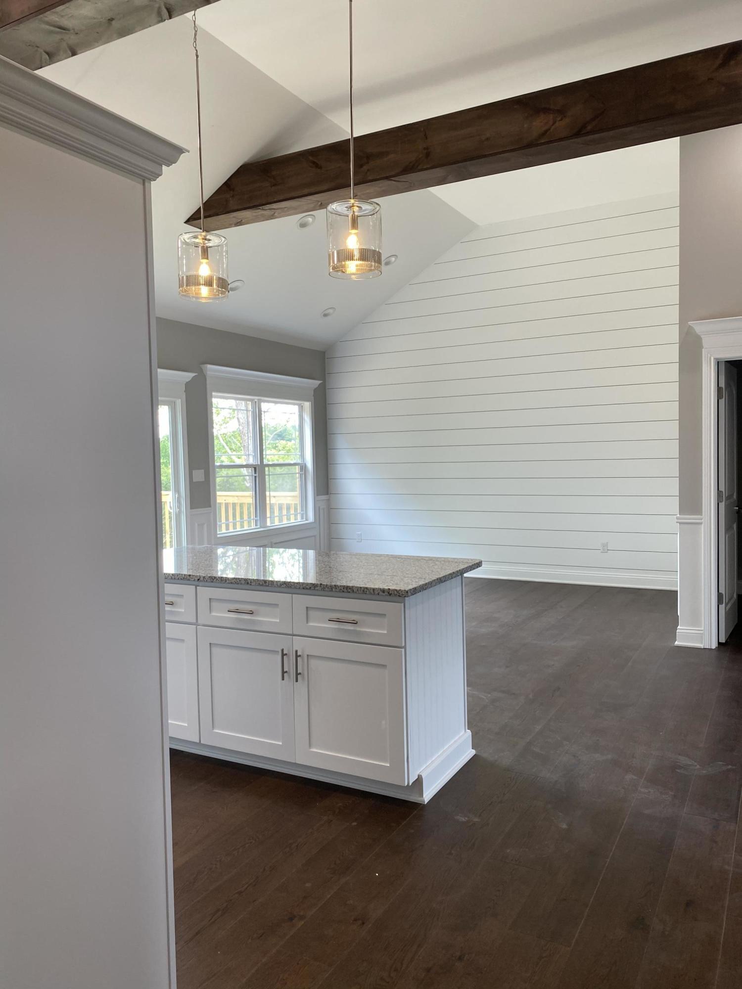 52 Lake Ridge Road Somerset, KY 42503 - Photo 4 of 24 E58CD546-14C6-48F9-8525-03448BA4F0CD<|><