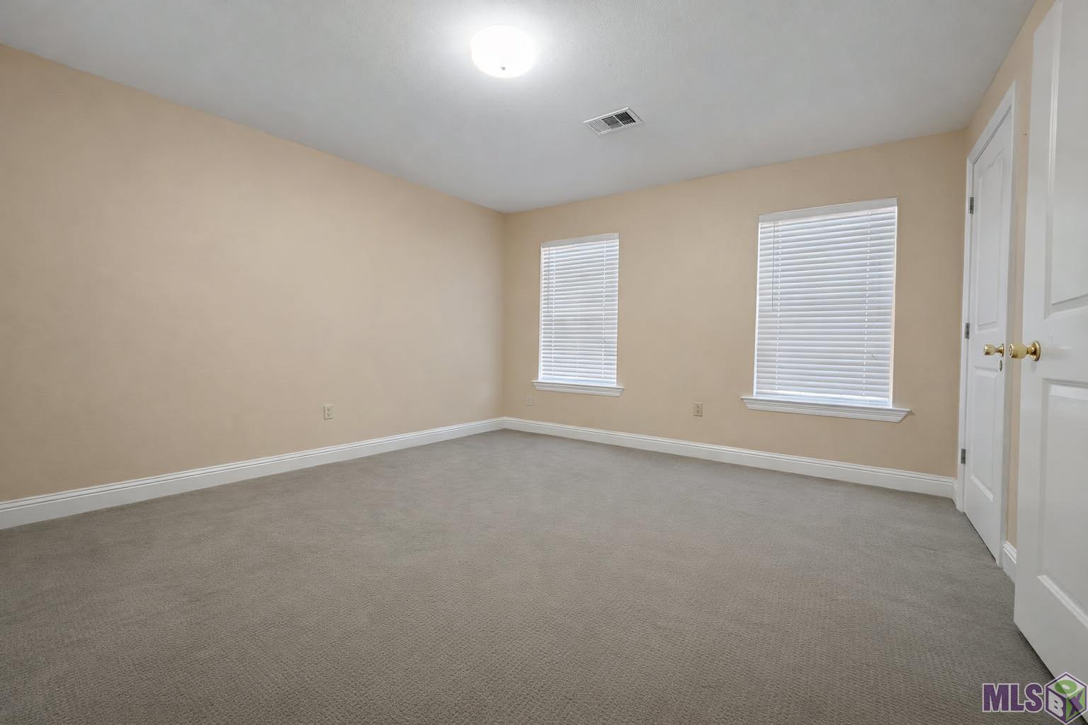 14245 Woodland Ridge Avenue Baton Rouge, LA 70816 - Photo 11 of 22