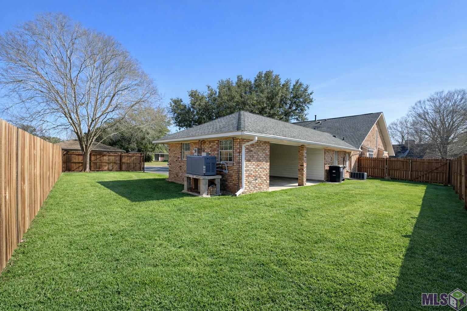 14245 Woodland Ridge Avenue Baton Rouge, LA 70816 - Photo 19 of 22