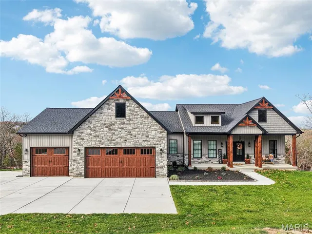 $619,900 | 5 Dove Court, Hillsboro, MO 63050