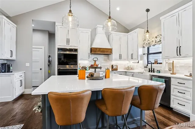 $619,900 | 5 Dove Court, Hillsboro, MO 63050