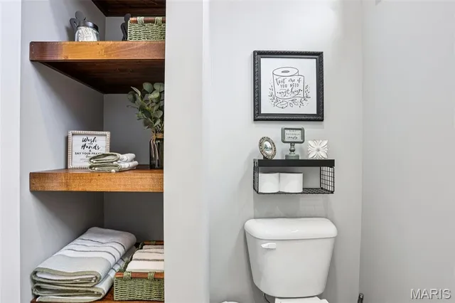 $619,900 | 5 Dove Court, Hillsboro, MO 63050