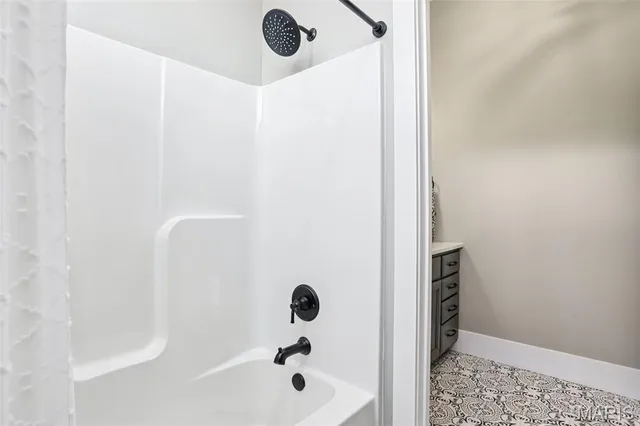 $619,900 | 5 Dove Court, Hillsboro, MO 63050