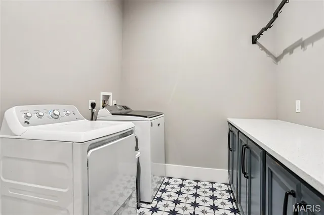 $619,900 | 5 Dove Court, Hillsboro, MO 63050