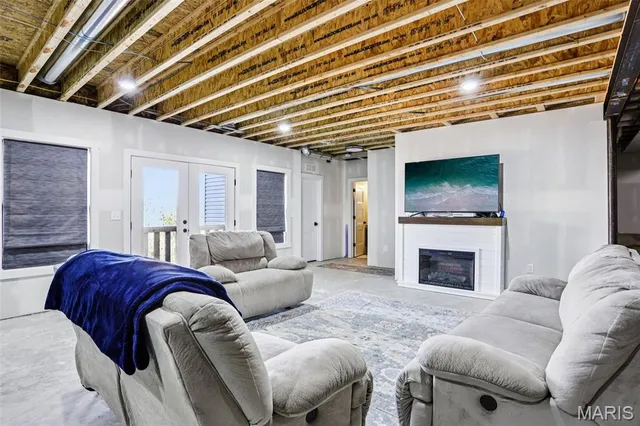 $619,900 | 5 Dove Court, Hillsboro, MO 63050