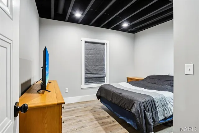 $619,900 | 5 Dove Court, Hillsboro, MO 63050