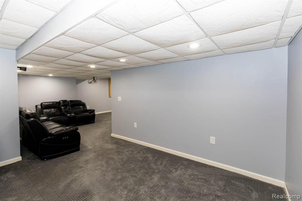 39860 Squire Road Novi, MI 48375 - Photo 46 of 64