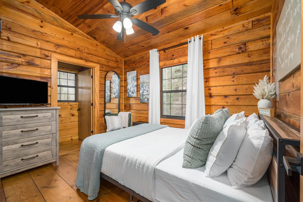 231 Lakeside Drive Blue Ridge, GA 30513 - Photo 35 of 42 Gallery Image 35
