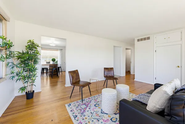 $599,900 | 114 West Olin Avenue, Madison, WI 53715