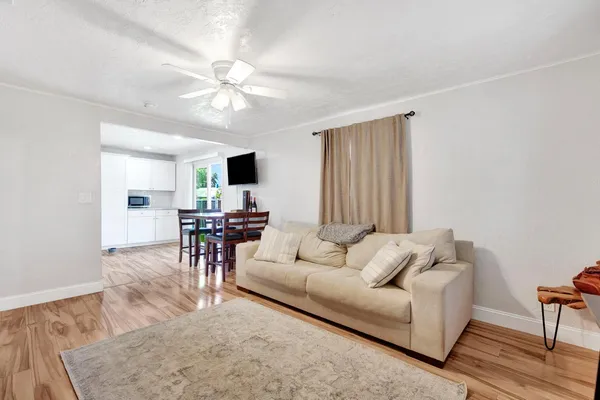 $299,900 | 4104 East Madison Avenue, Fresno, CA 93702