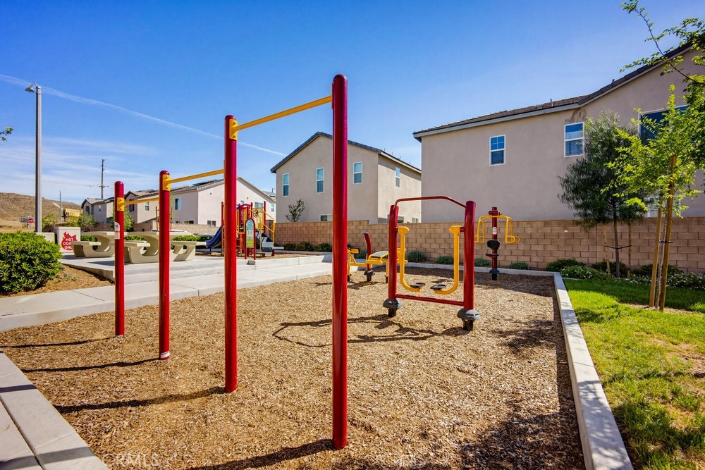 950 Helena Ridge Lake Elsinore, CA 92530 - Photo 34 of 41