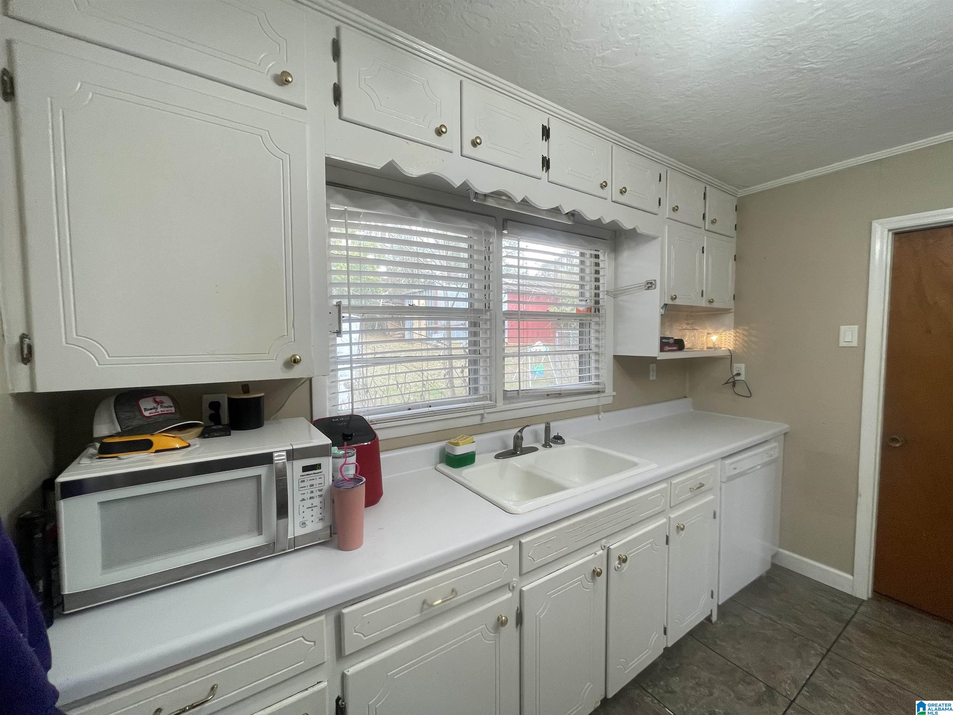 1010 Airport Road Weaver, AL 36277 - Photo 4 of 36