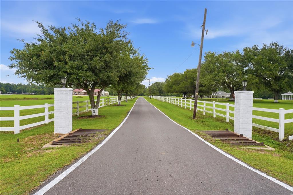 8024 Frontage Road Iowa, LA 70647 - Photo 13 of 48 Gallery Image 13
