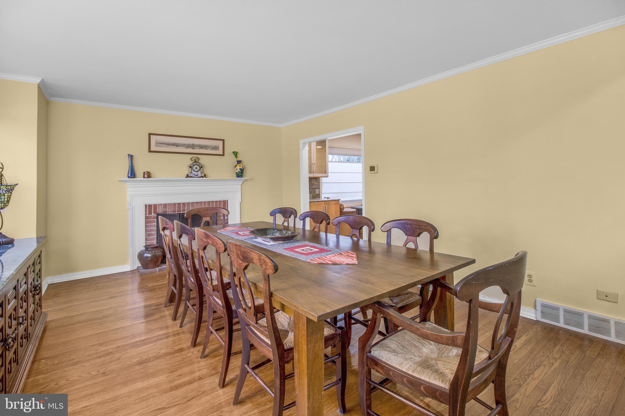 19 Birch Road Malvern, PA 19355 - Photo 24 of 54 Dining Room