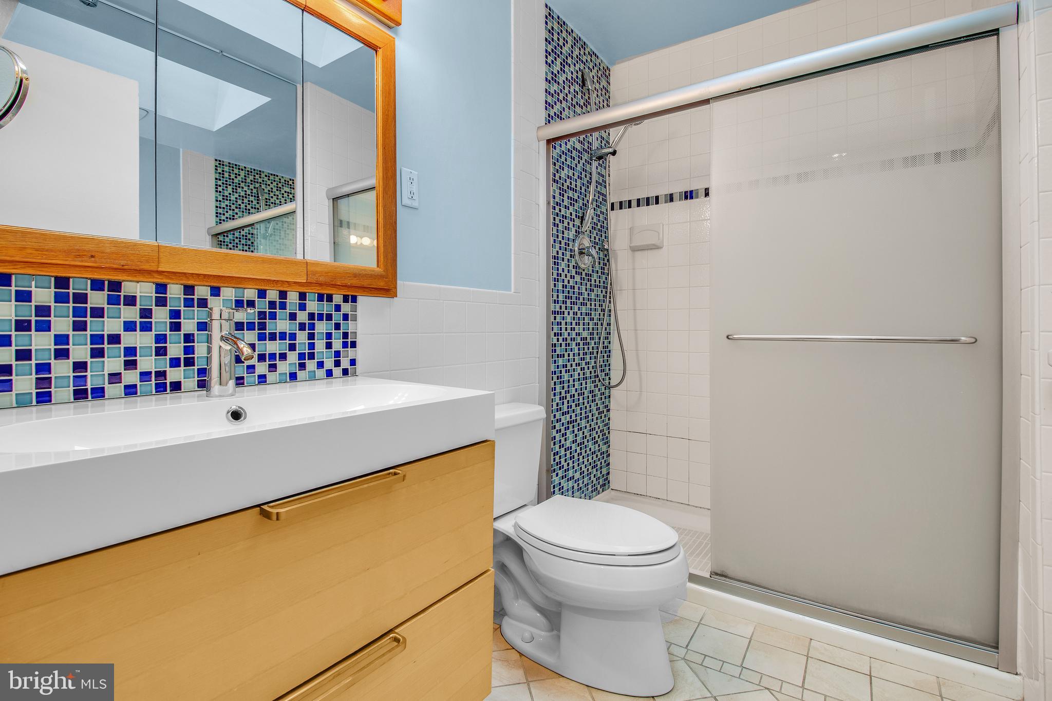 19 Birch Road Malvern, PA 19355 - Photo 44 of 54 Upstairs Bathroom