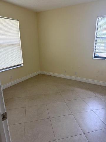 21911 Lake Forest Circle, Unit 201 Boca Raton, FL 33433 - Photo 6 of 8
