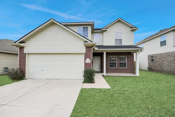 $259,800 | 6702 Albion Cresent Drive, Cypress, TX 77433
