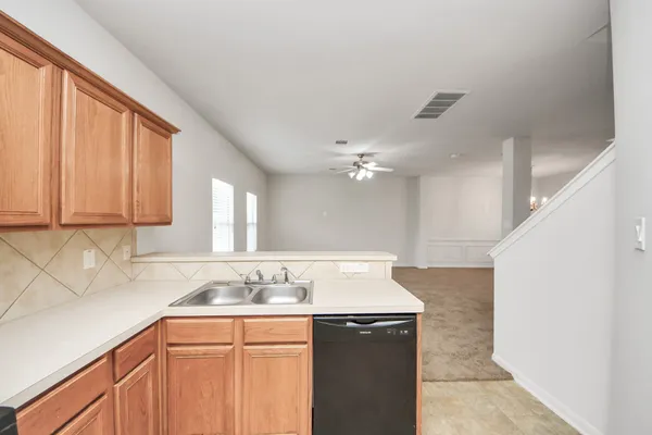 $259,800 | 6702 Albion Cresent Drive, Cypress, TX 77433