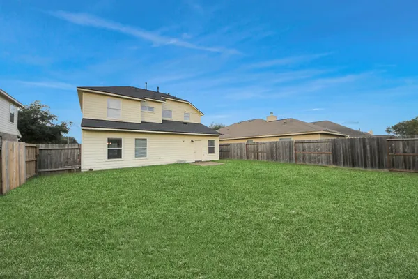 $259,800 | 6702 Albion Cresent Drive, Cypress, TX 77433