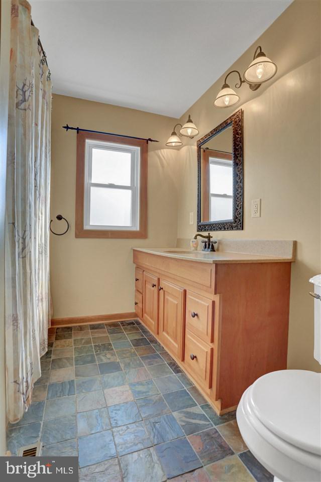 4123 Grandview Road Hanover, PA 17331 - Photo 21 of 36 Gallery Image 21