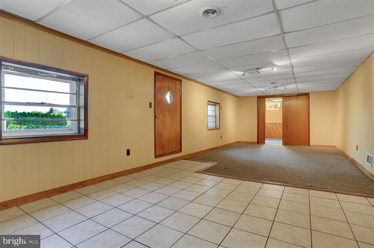 4123 Grandview Road Hanover, PA 17331 - Photo 22 of 36 Gallery Image 22
