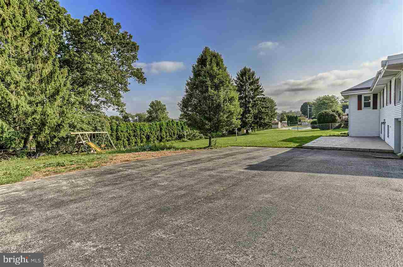 4123 Grandview Road Hanover, PA 17331 - Photo 32 of 36 Gallery Image 32