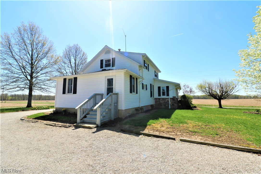 6122 Cook Road Wakeman, OH 44889 - Photo 28 of 35