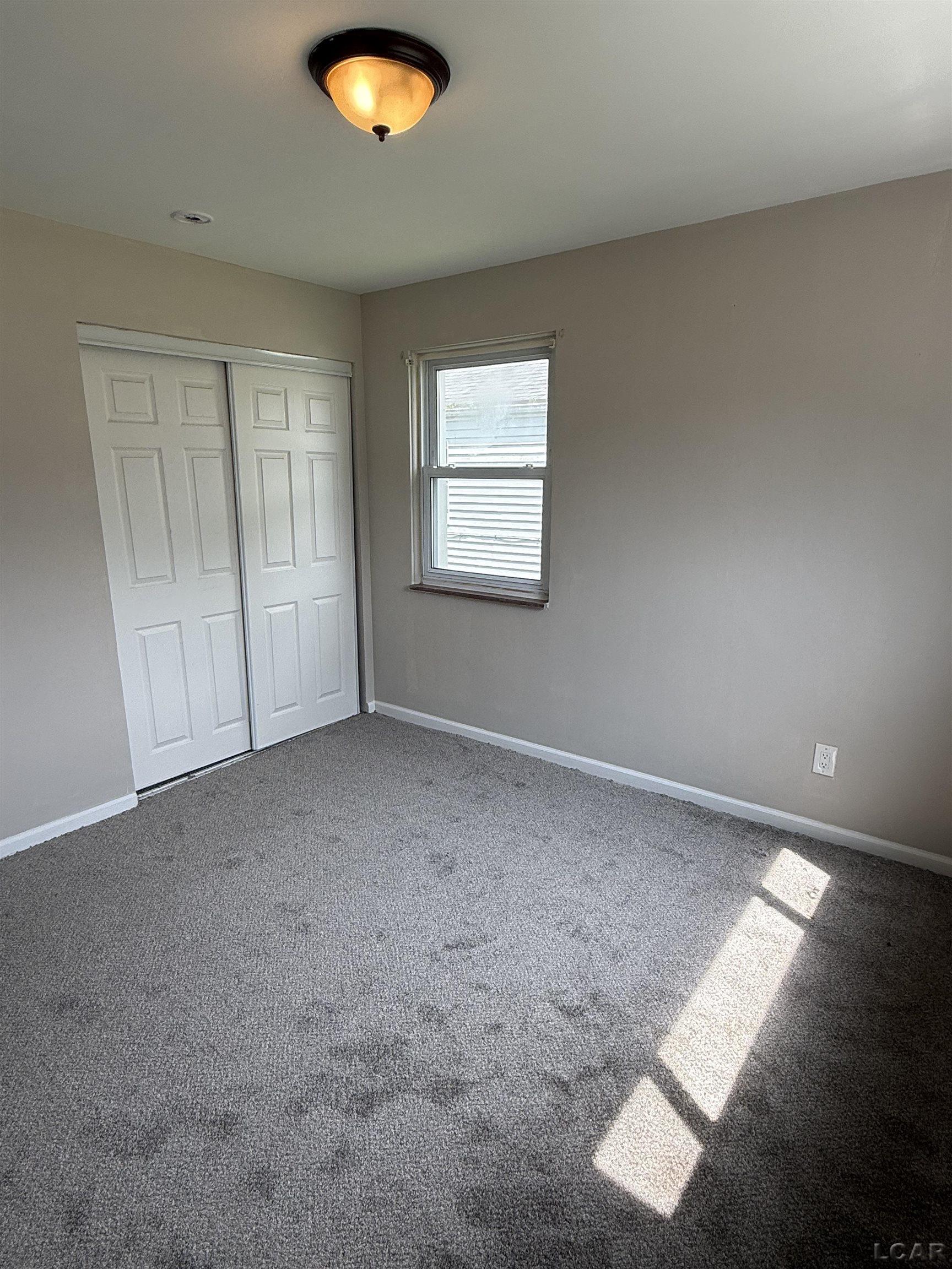 22869 Power Road Farmington, MI 48336 - Photo 12 of 14 50178737-f0243e64-a40a-4d52-934d-3a49c98f0d59.JPG